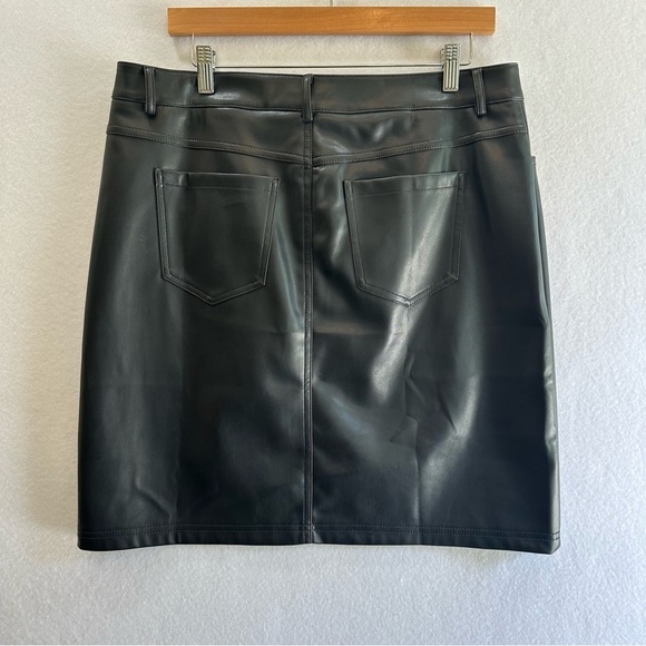 Tribal Brand Faux Leather Black Knee Length Skirt Size 12 - Picture 2 of 5